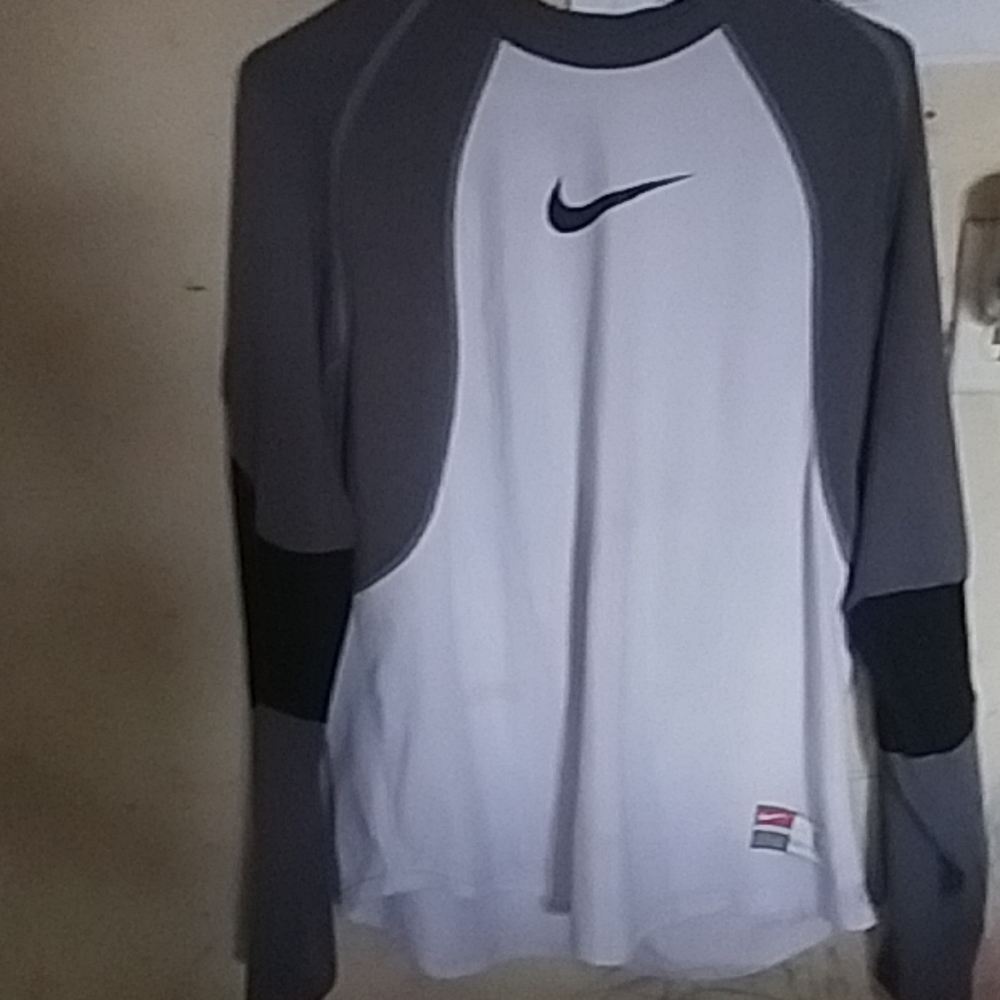 Nike long sleeve